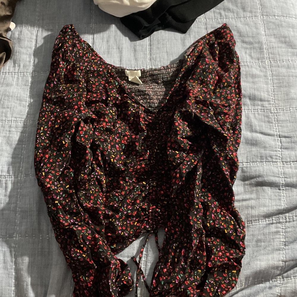 H&M Black Floral Top
